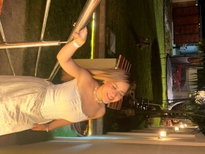 Polly_blossom some pics of me<3 Foto 3