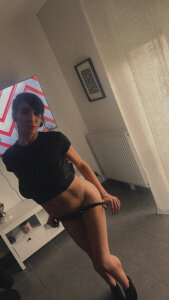 AssiaB Public  5. fénykép