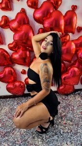 vane_lopez_ Peligrosamente elegante.🔥🪄🖤🤌🏻😋 Εικόνα 3