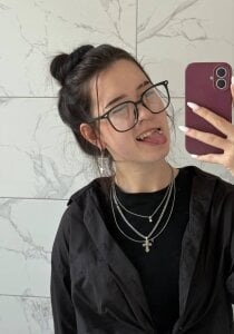 CharlotteFrazier Public Pic 3