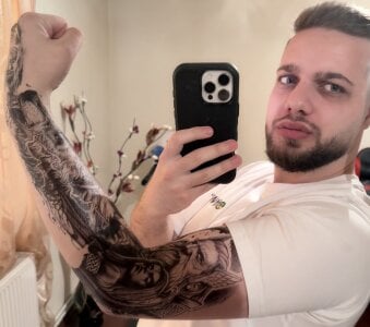 KingAdonisssFAKE TATTO图片