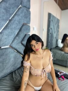 Alice-Bunny Public Billede 7