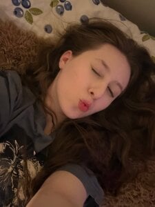 FroggyAnna lazy evening with ur Froggy💤 Pic 2