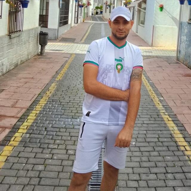 Arabepollon0012 님의 트렌드 중인 사진  8346개