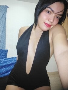 anahi_abdullのHow cute am I? 😘の 3枚の写真