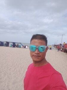 🫢 de machucarico101  2 Imagens