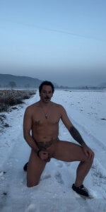 _madbull_💥naked in the snow 💥 Bild 3