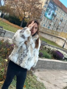 Public de Coco_Chanell_  4 photos