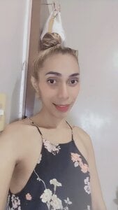 Ruffa_Starr Public Pic 2