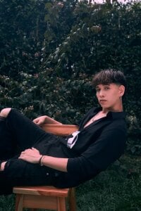 Briian_ Brian Happy Gambar 3