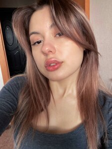 AlveraCappola In a room full of noise, I choose grace Pic