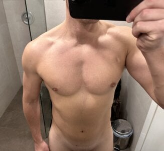 Alexx-96 Public Pic 4