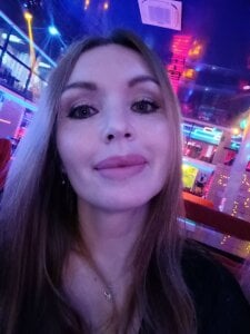 Marie_Hayes Public Pic 3