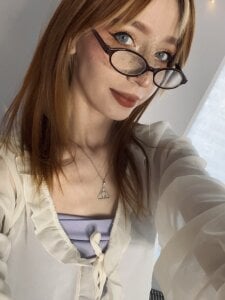 some of my selfies😜 od sweetuniporn  5 snímek