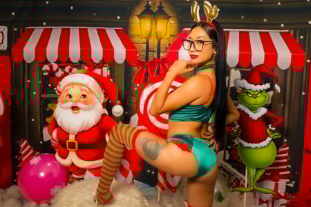 cielo_rivera Merry Christmas from your hot Cielo!! Pic 5