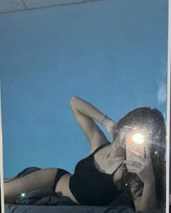 BettyMoon1 Public Pic 8