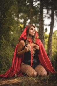 sara_calderon HALLOWEEN 2025🎃👸 Pic 6