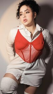 criiis_laurenss 🌹 Pic 3