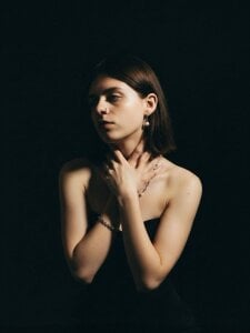 IleanaPishko Sway & Play Pic