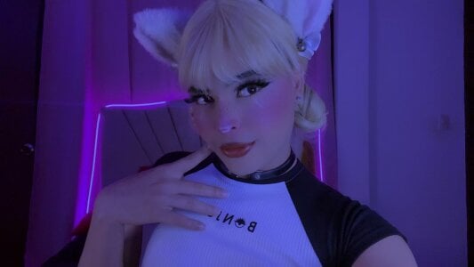 Babynaomi_cute Naomi Pic