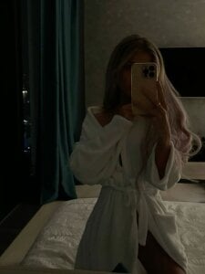 AnnaSweet2007 Public Gambar