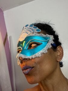 brendaliive something different Kuva