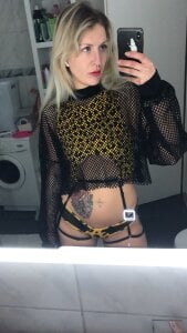 AtomBlondy Public Pic 2