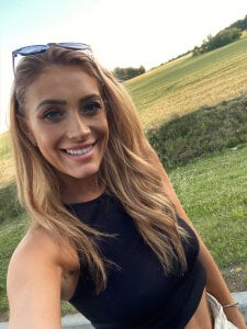 Pollypearson Public Hình 4