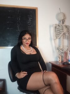 Savanna_rios Teacher is here♥ . fénykép