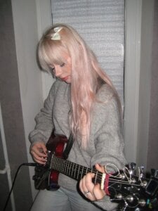 DanielleMyers Public Pic 2