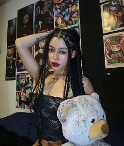 MITZI_TAY1 Public Pic 4