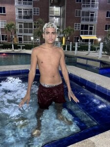 MrLeoLatinoのNewの 7枚の写真