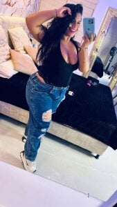 kiana_cream Loving every part of me ✨🖤 Pic 4