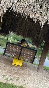 Lia_Hurley 🌻🍃✨ Bilde 2