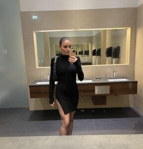 Ntmu de RoxelleSilvara69  2 photos