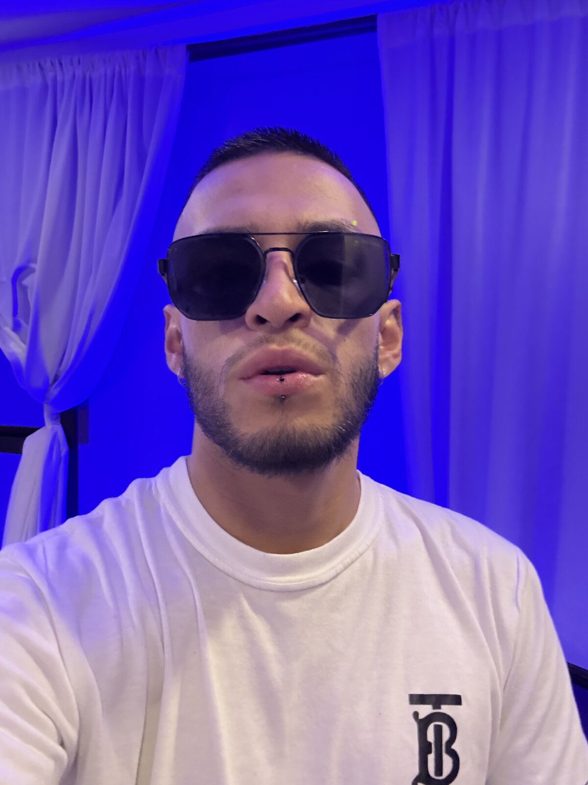 Barry_Michaels adlı kullanıcının viral fotoğrafları:  1330