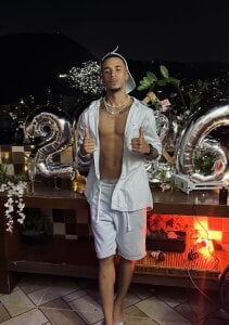 HickPietro Public Hình 3