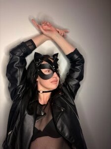 Public de MiaFair  4 Imagens