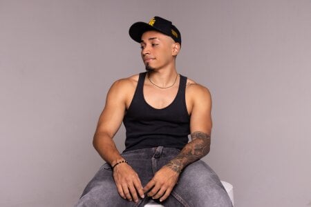 Little About Me de Ares_Stone Foto 4