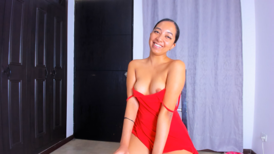 NAHOMI_MILLER A pretty red dress Pic