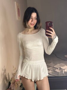 WaltraudRuopp Today is especially hungry to sit down your bunny Pic 5