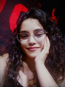 R3d_Moonss__ I introduce myself guys Immagine  3