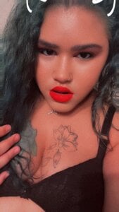 Selyne247 Public Foto