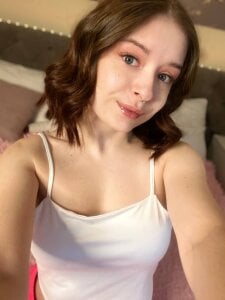 _Amelia_Shine_ My cute face Pic 5