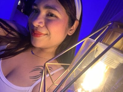 UR GIRL FAV❤🔥 de rouxinferno_cr  6 Imagens