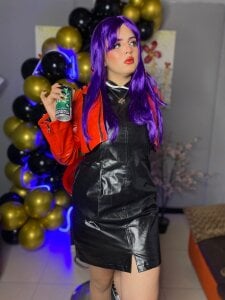 scarleth_shadow COSPLAY MISATO EVANGELION 💜❤🖤 Pic 5