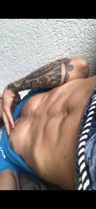 SexyTigris32 sexboy Pic 3