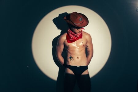 mikei_banji body picture 🕶️ Pic