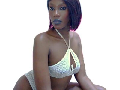 BoomOrBustGone Gurl图片