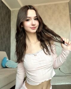 Celestielle_ here im Pic 2
